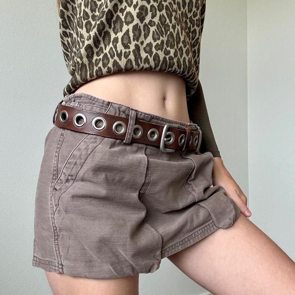 Vintage genuine leather grommet belt